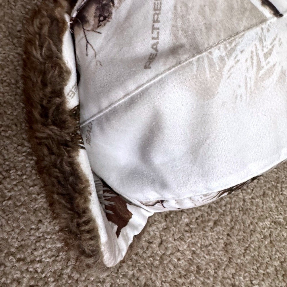 Real Tree Snow Camo Bomber Hat Browns Faux Fur Buckle Lined * - Picture 7 of 9
